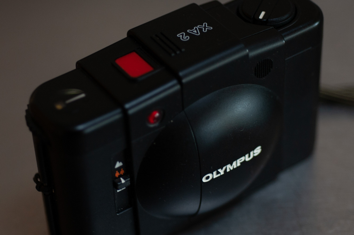 Oly travel twins: The Olympus Trip 35 vs the Olympus XA2 in the
