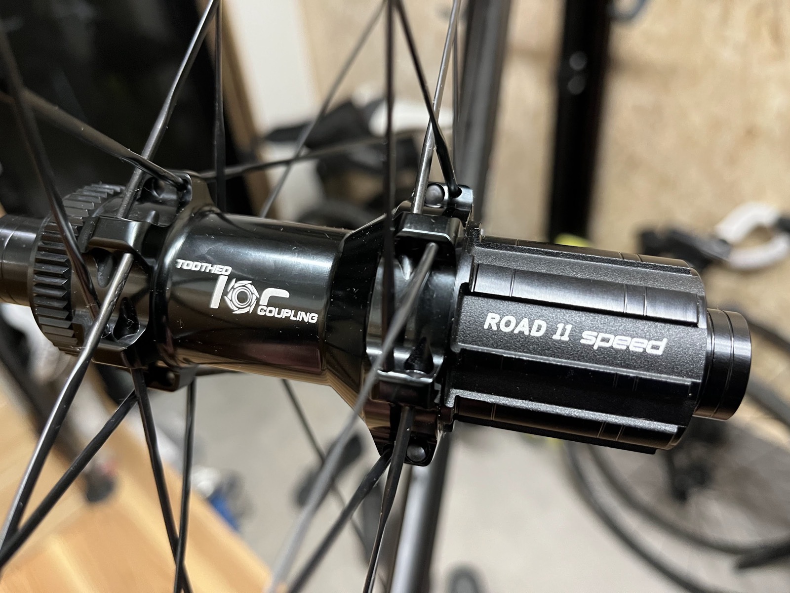 1334g】Cogs(コグス) ability c カーボンホイール DR38TL-DB 導入