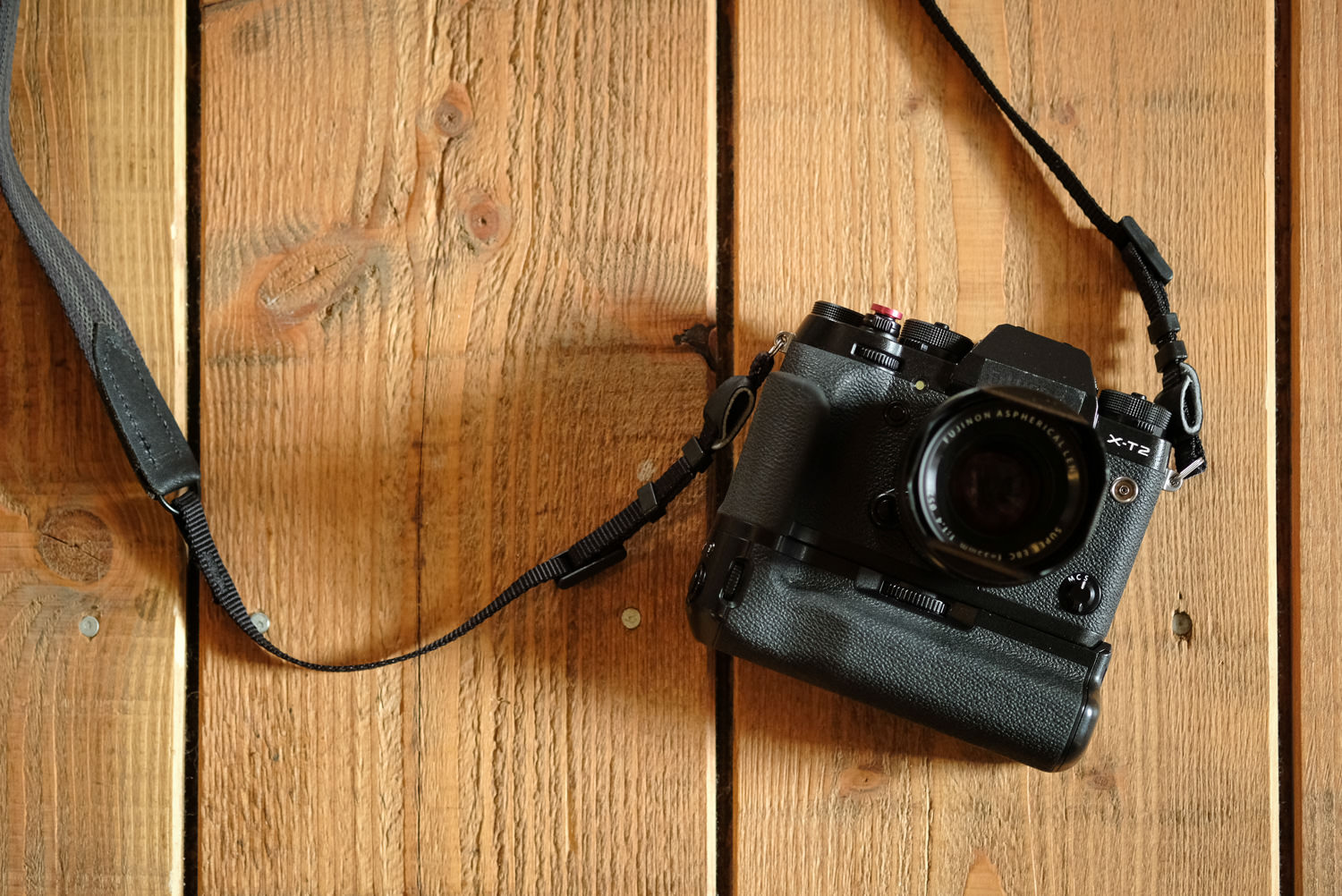 プロがFUJIFILM X-T2を1年間使い倒して感じたことをまとめてみた