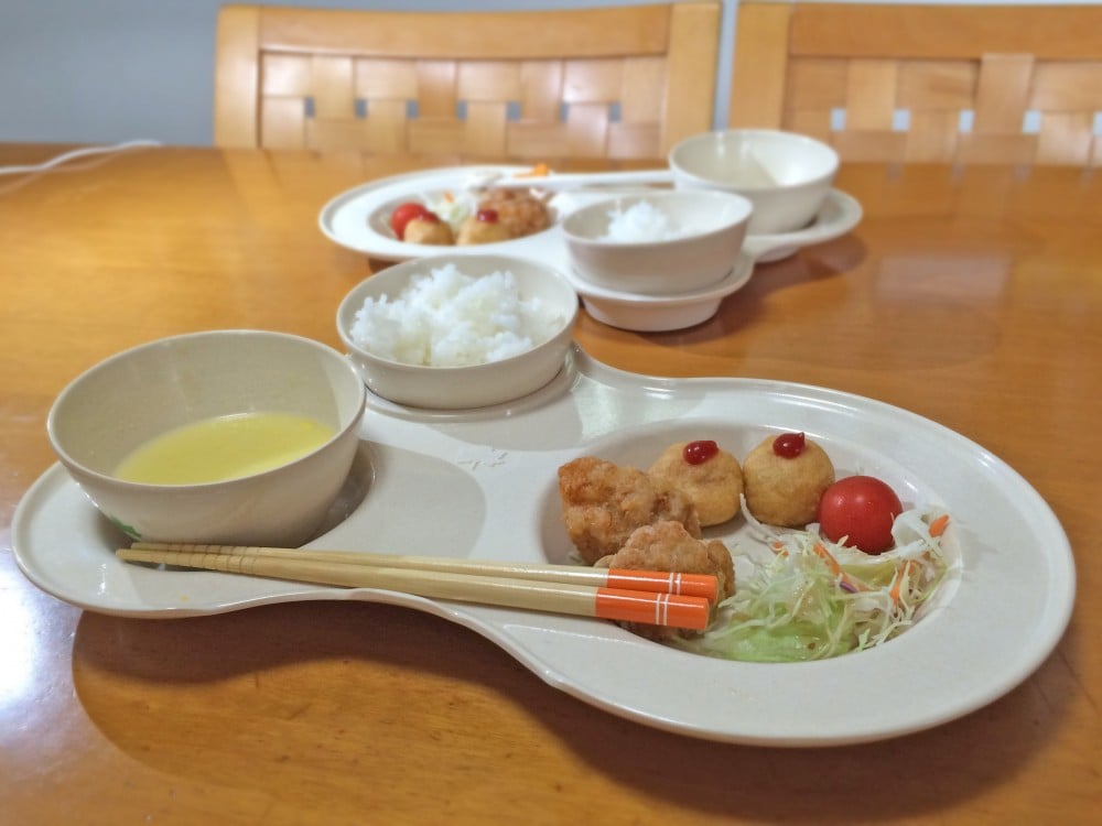 LOGOSのキャンプ用の食器セットを使ってみて」 - UMIさんのLOGOSの食器