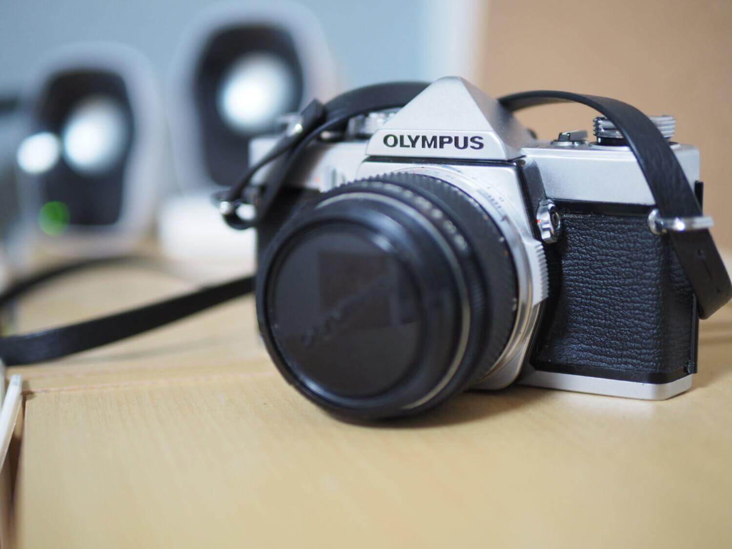 OLYMPUS M.ZUIKO DIGITAL 25mm F1.8とPanasonic DG SUMMILUX 25mm/F1.4