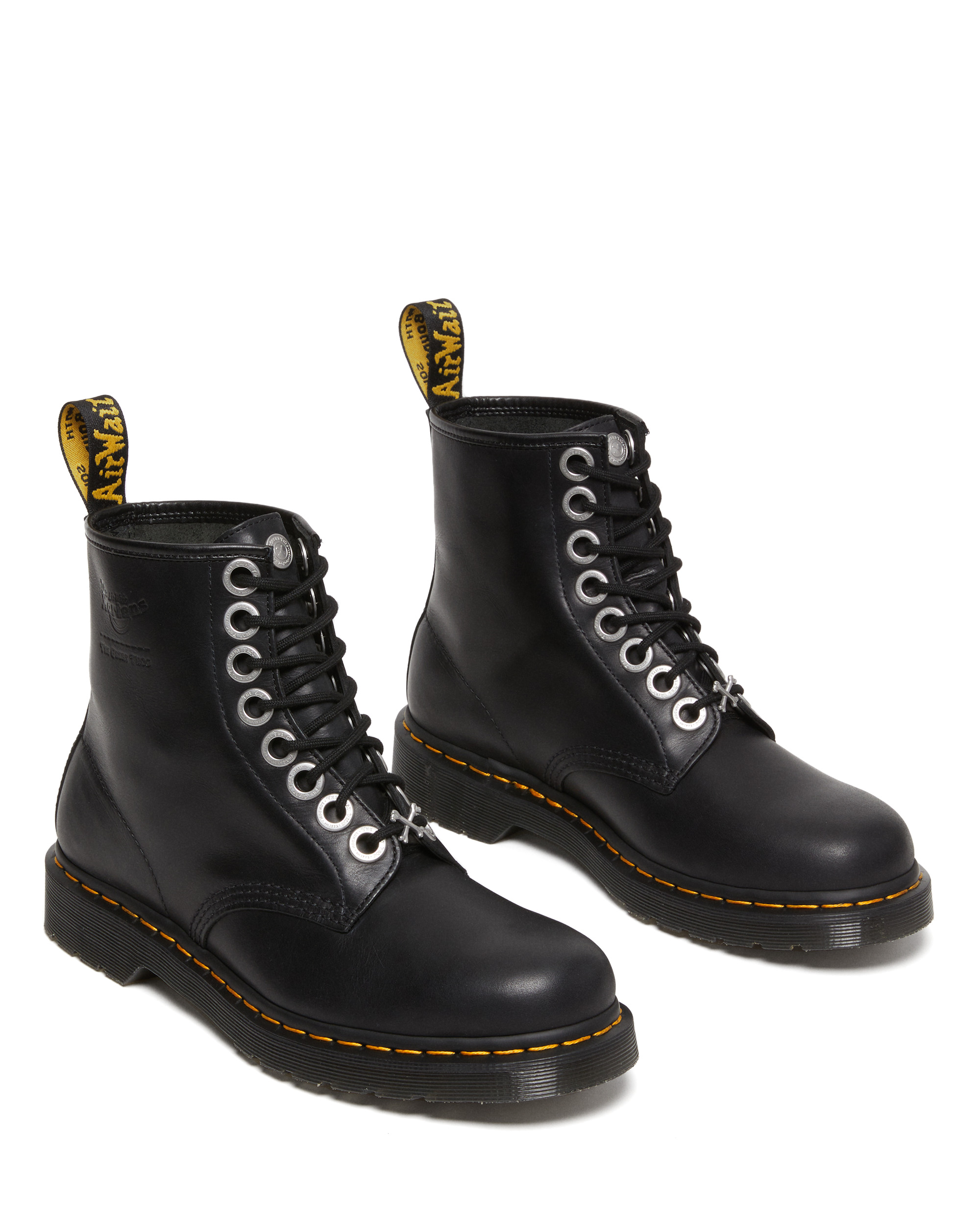 ドクターマーチン」と「ザ・グレートフロッグ」が初コラボ - TOKION