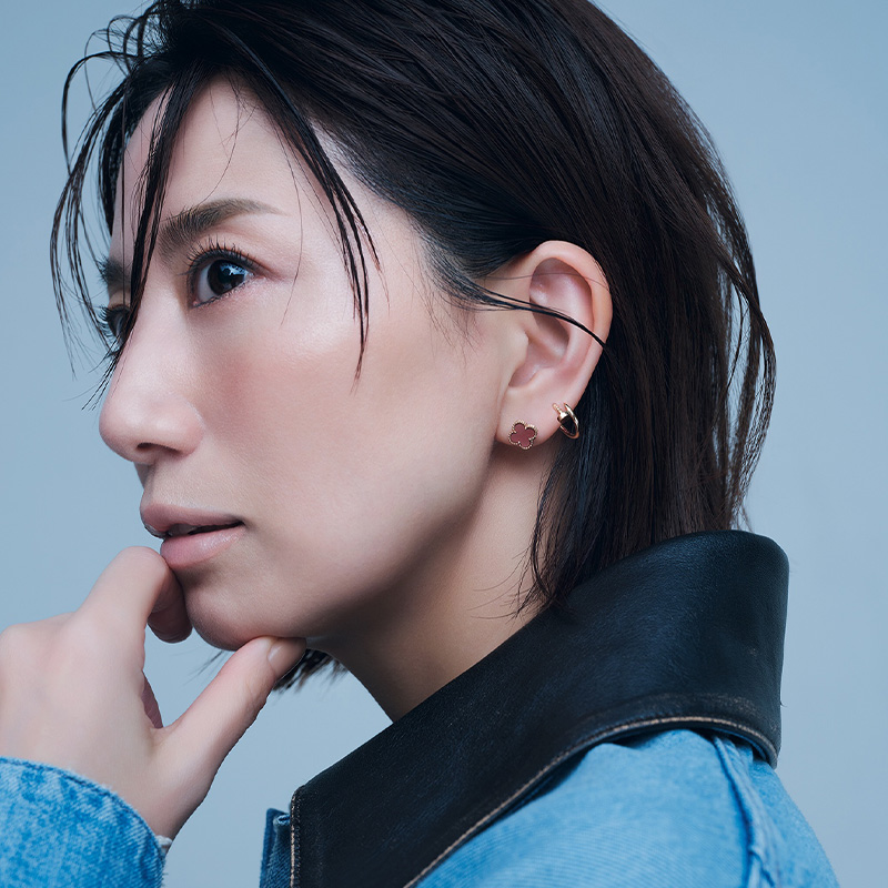 東原亜希さん「卒業の節目にピアスホールを追加！」最初に選んだピアス