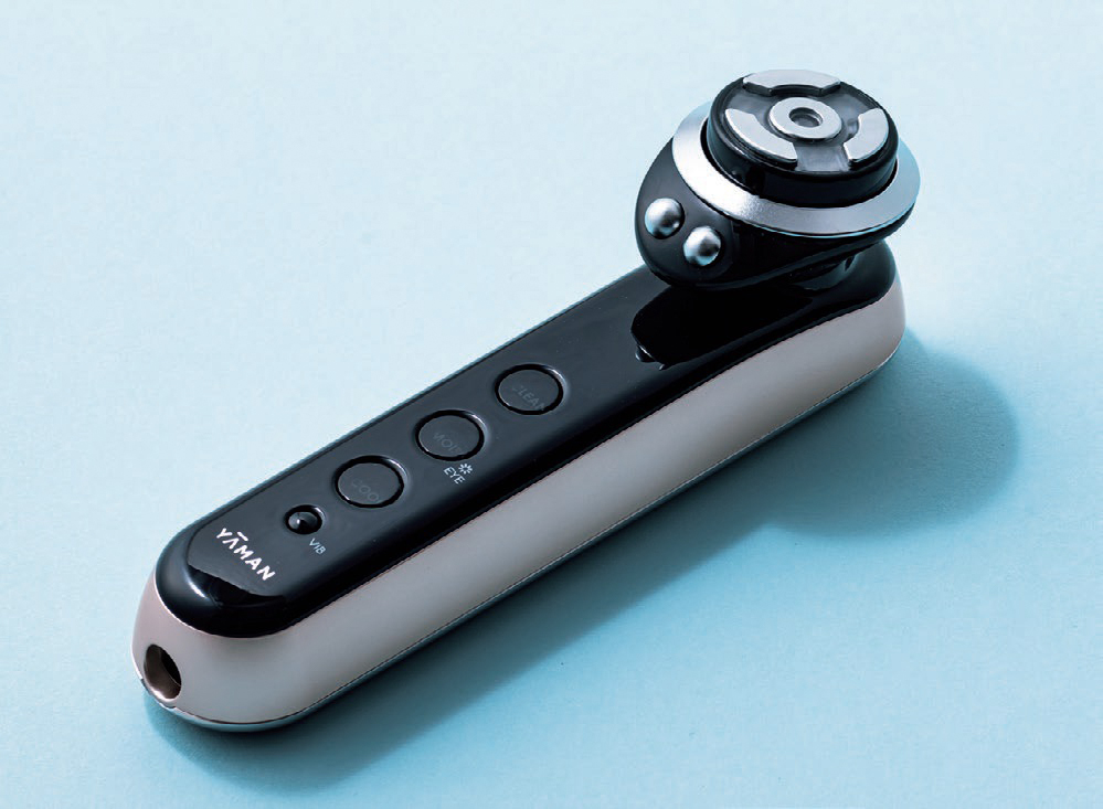 ヤーマンの超高級美顔器を使ってみた！“フォトプラス プレステージ”の