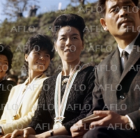 1964 東京五輪　金メダル　女子バレー監督　大松博文 直筆サイン　色紙 鬼と東洋の魔女たちの栄光！「大松博文」驚き☆ももの木20世紀 河西