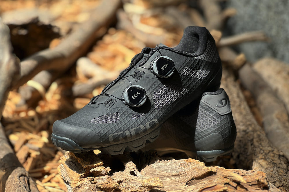 GIROグラベルシューズのススメ（最新 2モデル比較 SECTOR・RINCON