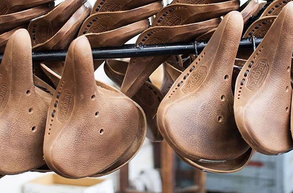 BROOKS レザーサドルは硬い？ - BROOKS ブルックス公式サイト