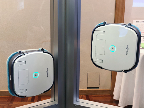 ルンバの次は窓掃除ロボット セールス・オンデマンドが「ウインドウ