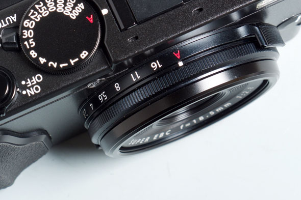 大型センサー搭載ながらコンパクト、かっこよくて使いやすい「FUJIFILM