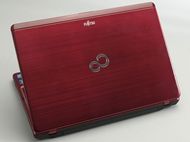 装備チェンジ”が楽しい13.3型モバイルノートPC――「FMV LIFEBOOK SH54/G