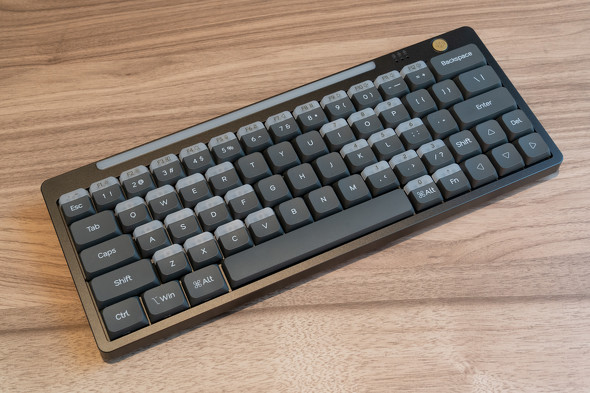 60％サイズなのに100キーある“キー分割”キーボード「Hesper64(100)」を