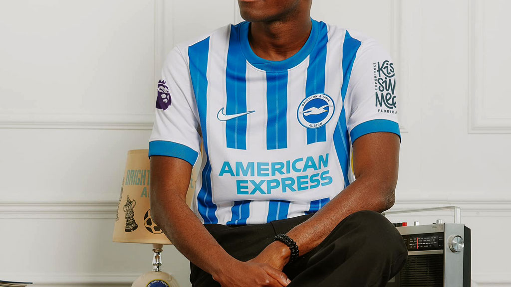 三笘薫のブライトン、来日直前に2024-25新ユニフォーム発表！鹿島