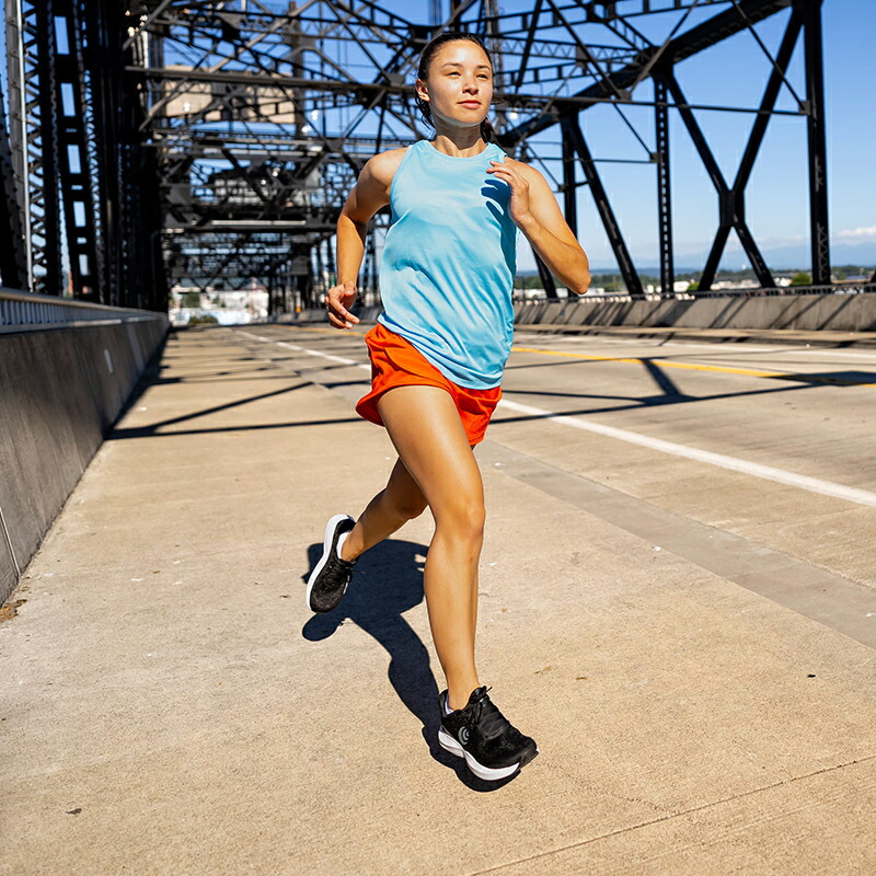 トポアスレチック/Topo Athletic FLI-LYTE 5（フライライト 5