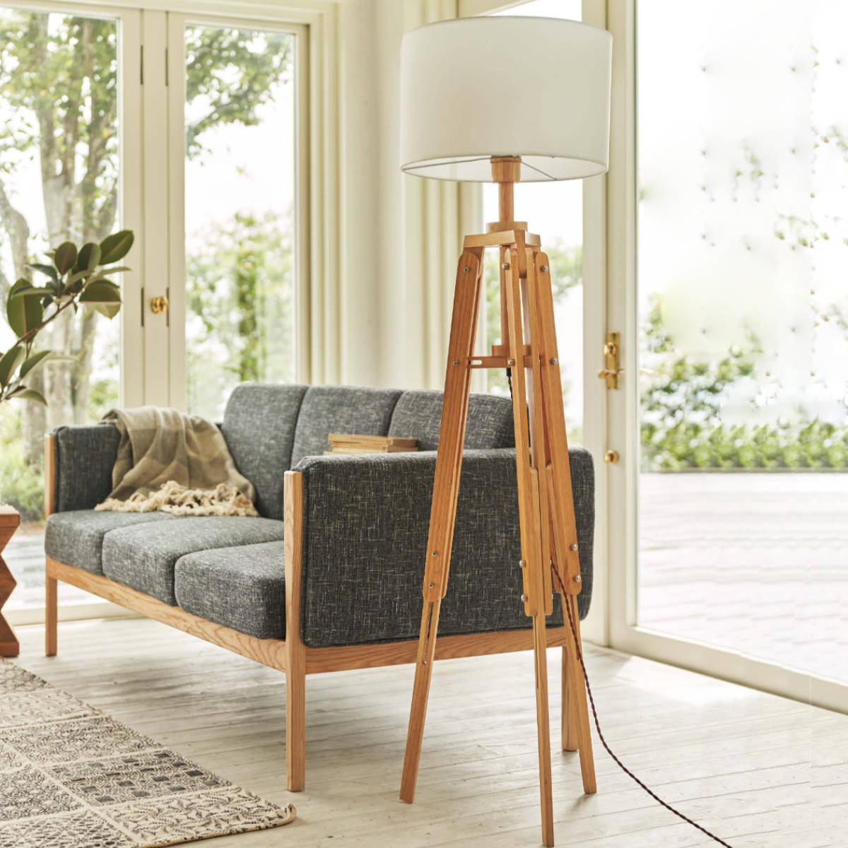 楽天市場】スタンドライト 大 北欧風 木製 おしゃれ （ 送料無料