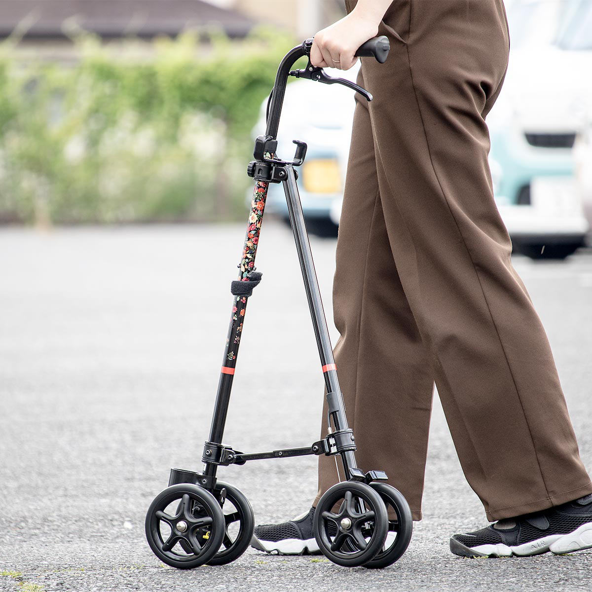 楽天市場】杖 ブーケ 車輪付き 高さ調節 ハンドレールステッキ 介護