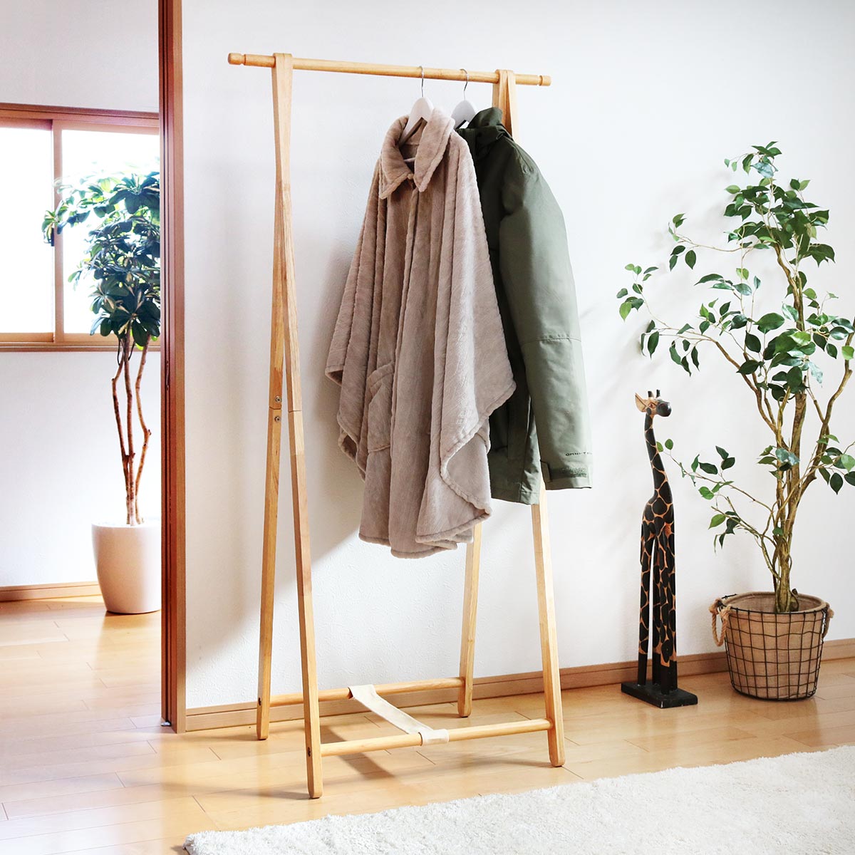 楽天市場】コートハンガー 幅77.5cm 木製 フォールディング ハンガー