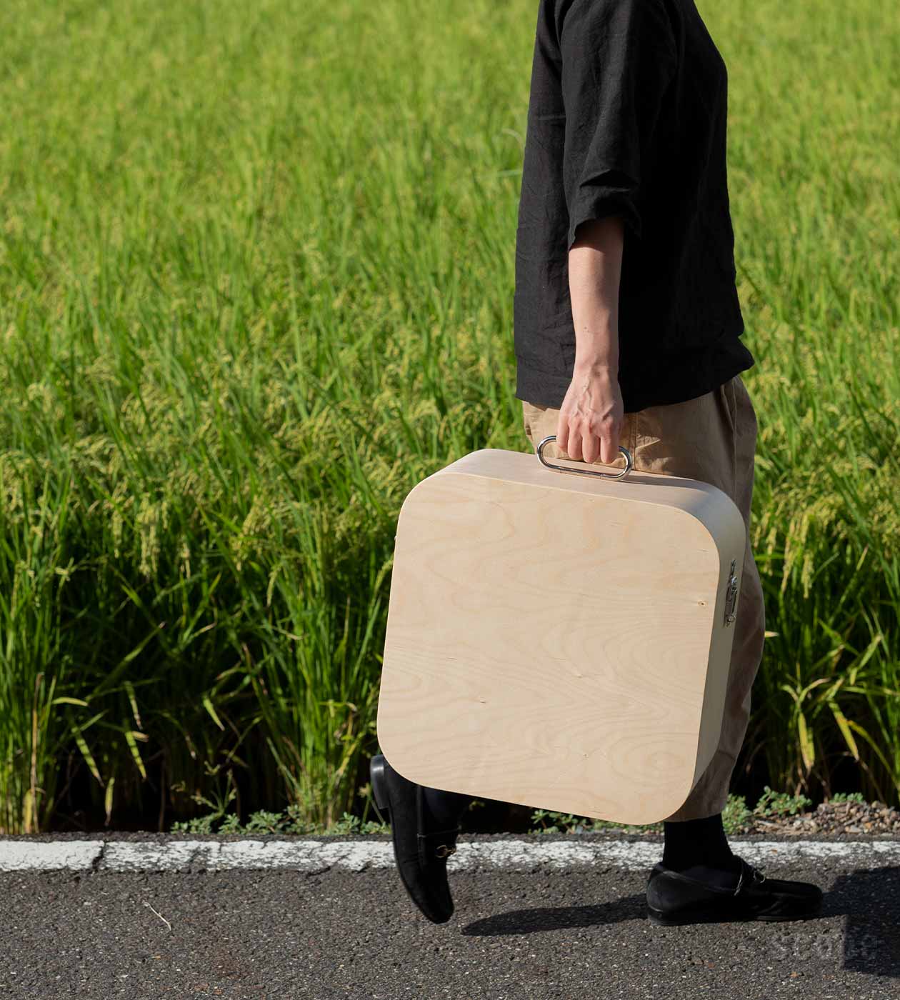 ファティーコンテナーズ Fatty Containers Lサイズ 椅子？収納？美しきFatty Containersをインテリアに。 | キナリノ