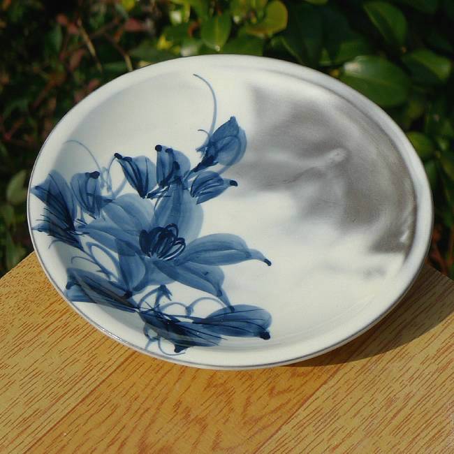 染草花四寸皿 鉄線単品 - 京焼清水焼 松韻堂