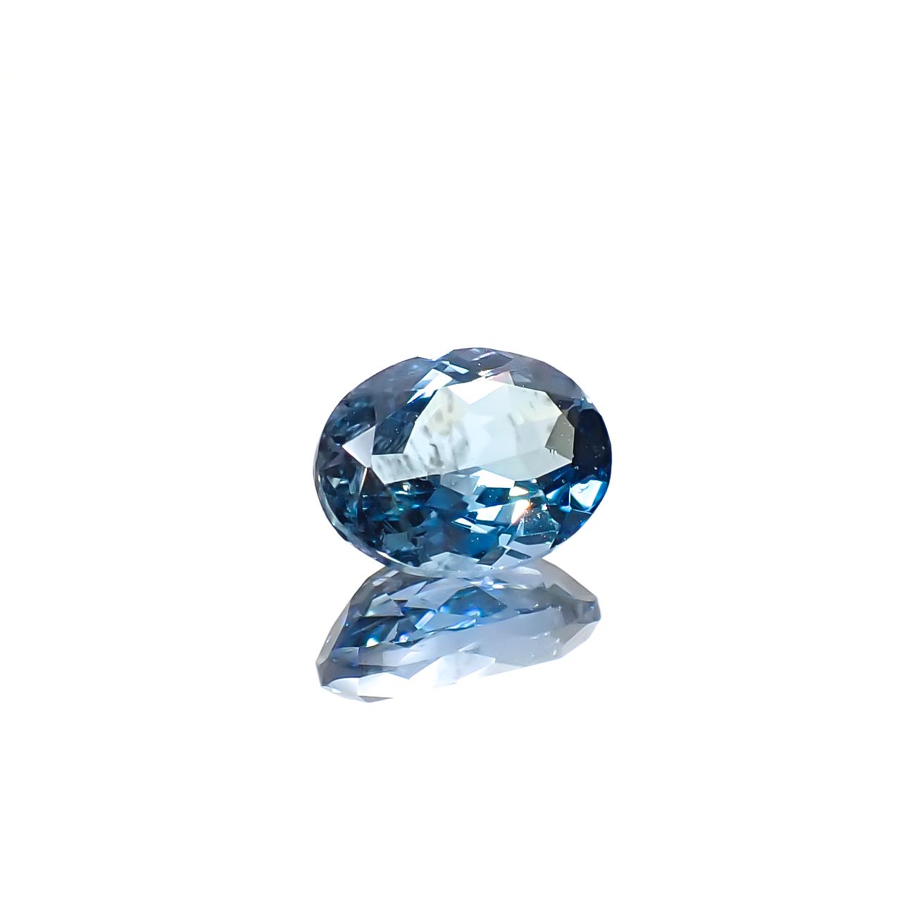 サンタマリアアクアマリン ブラジル産 1.24ct / 8x6.1mm前後