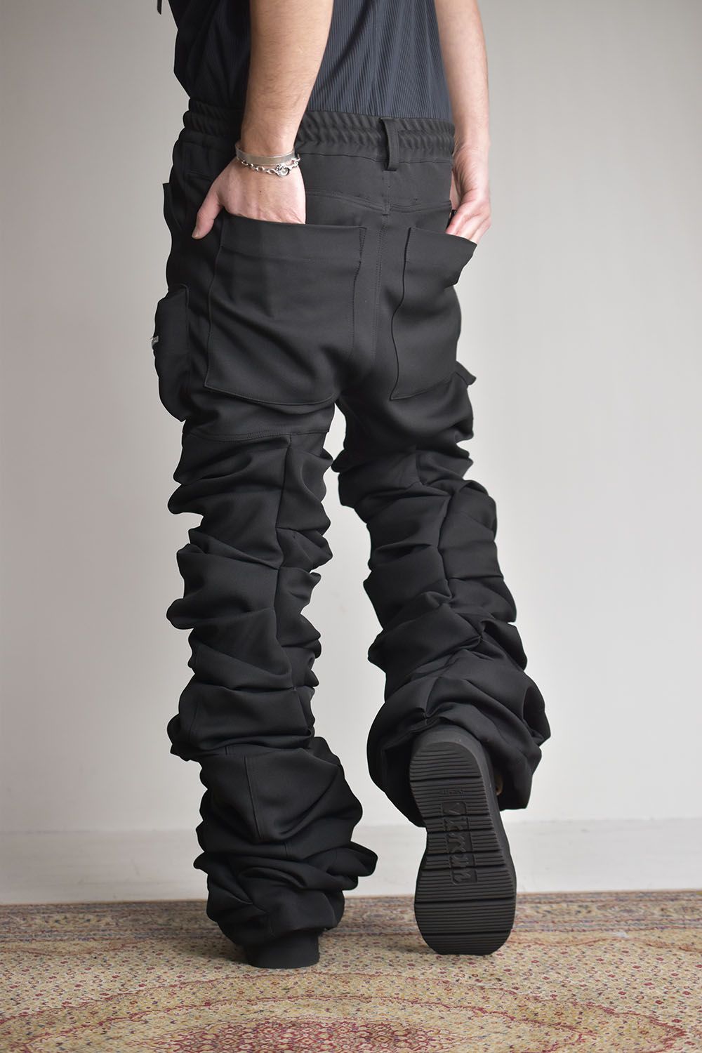 A.F ARTEFACT - Twill Monster Tuck Flare Baggy Pants
