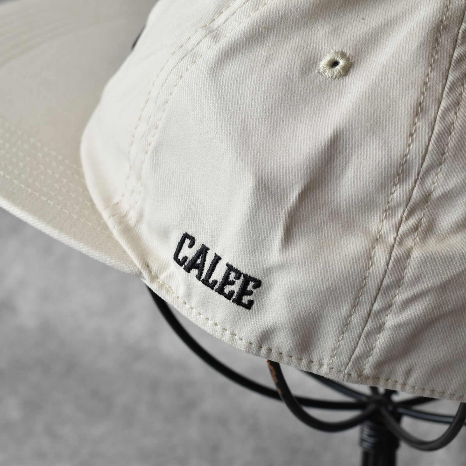 CALEE - × KEBOZ CAP (IVORY) / × ケボズ ベースボールキャップ