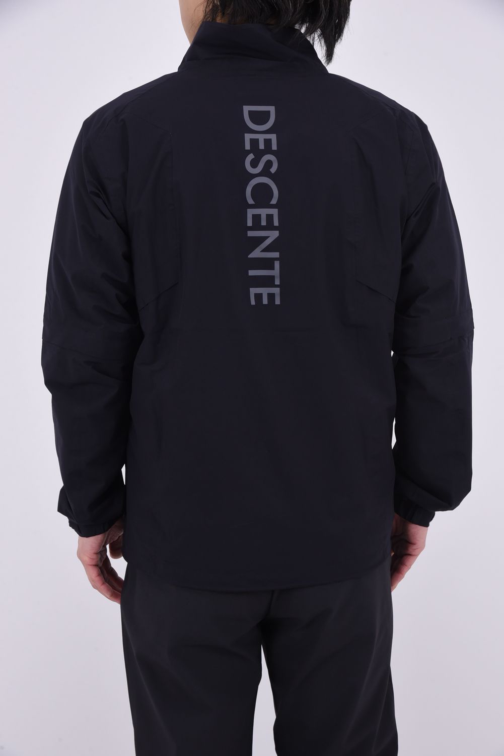 DESCENTE GOLF - 【25SS】 レインジャケット (ブラック) | GOSSIP GOLF
