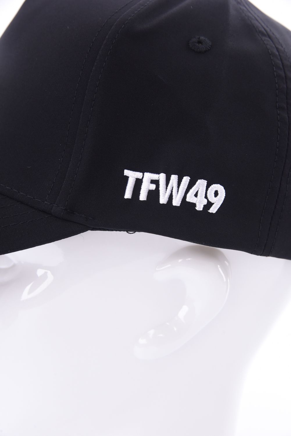 TFW49 - TF 5PANEL CAP / 5パネルベースボールキャップ (ブラック