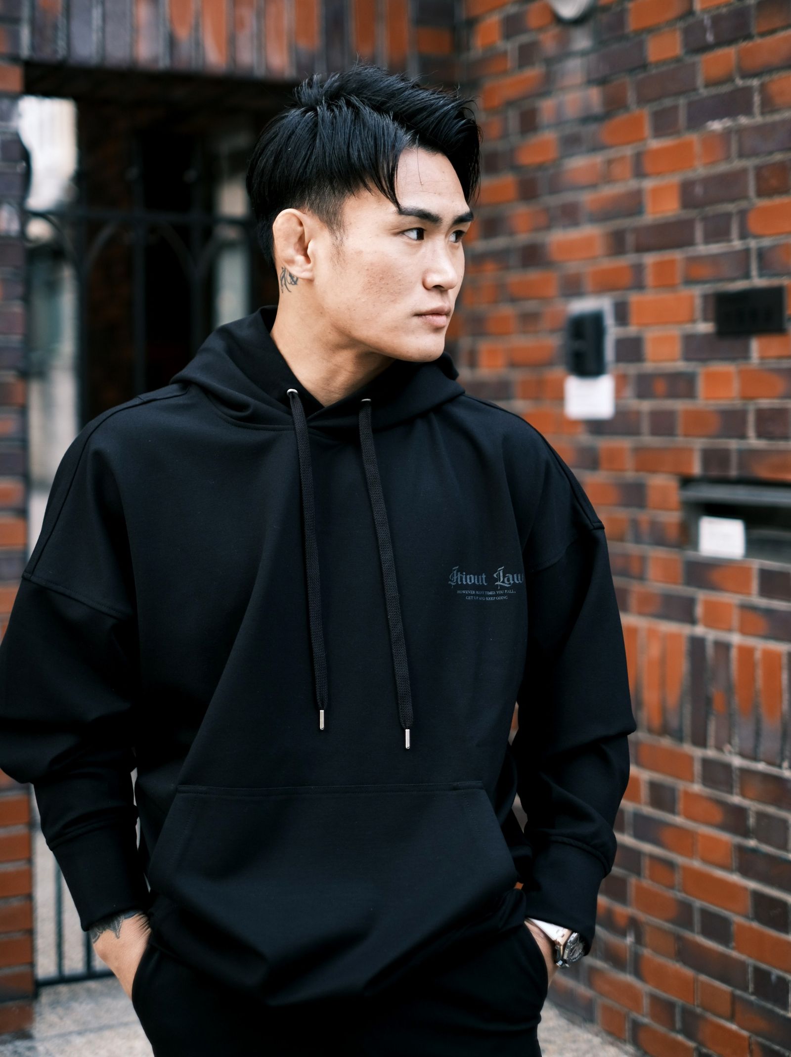 RIZIN金太郎選手プロデュース【Hiout Law】×【LUKE】コラボパーカー