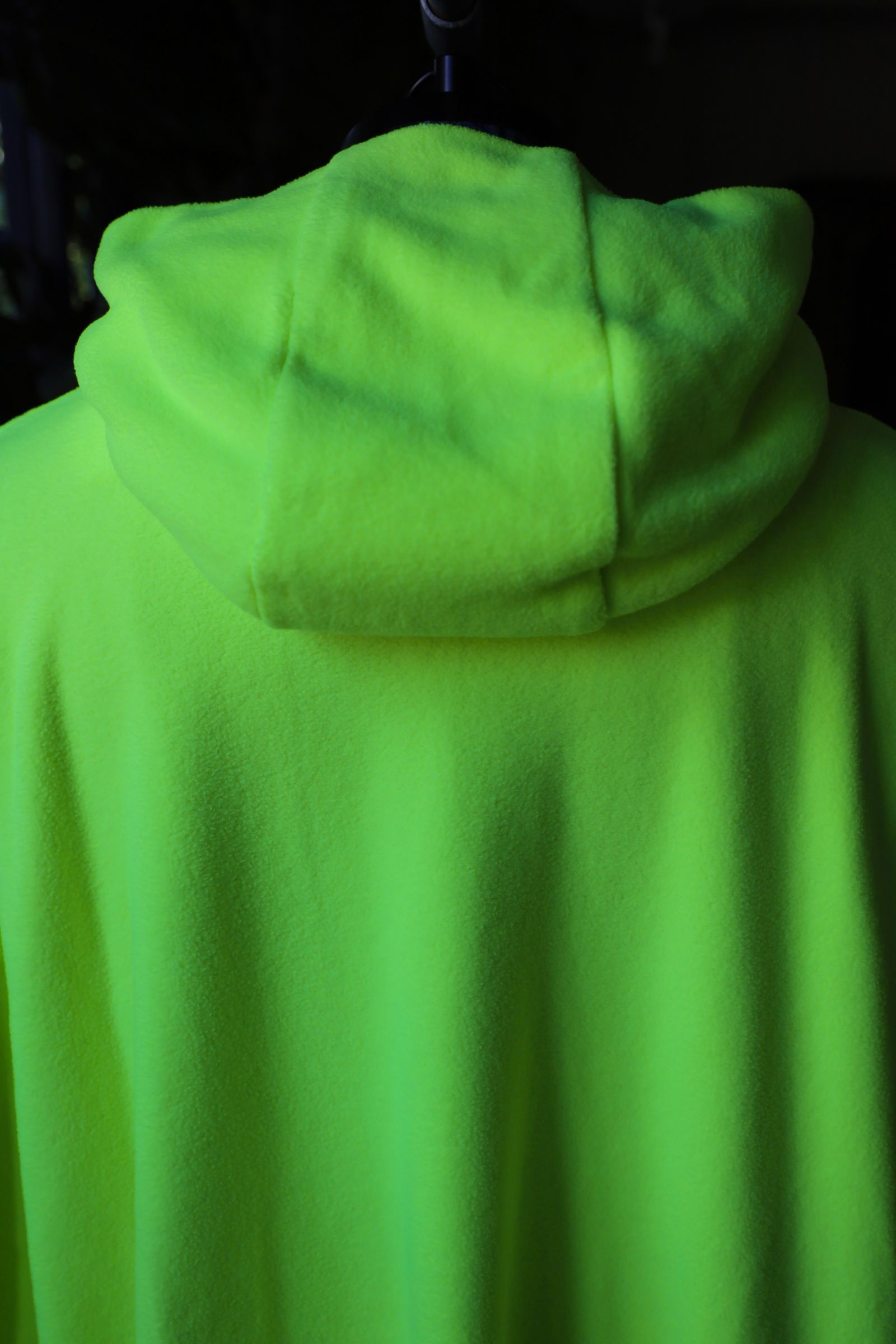 FreshService - ReFresh!Service. FLEECE SAUNA PONCHO(NEON YELLOW