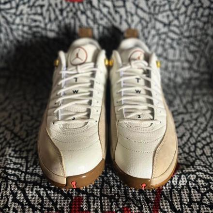 国内6月11日発売予定】ナイキ エアジョーダン 12 ロー 