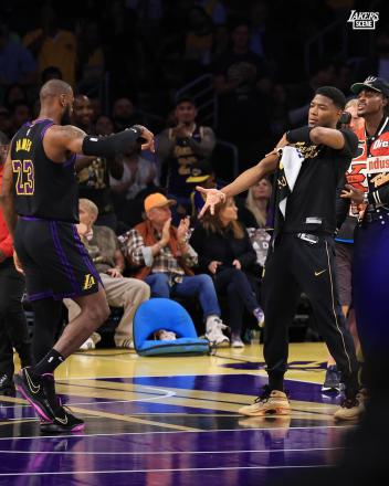 リーク】ナイキ レブロン 21 