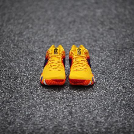 国内9月14日発売予定】 ナイキ カイリー4 