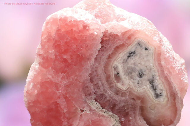 インカローズ 天然石 愛と情熱を象徴するロードクロサイト