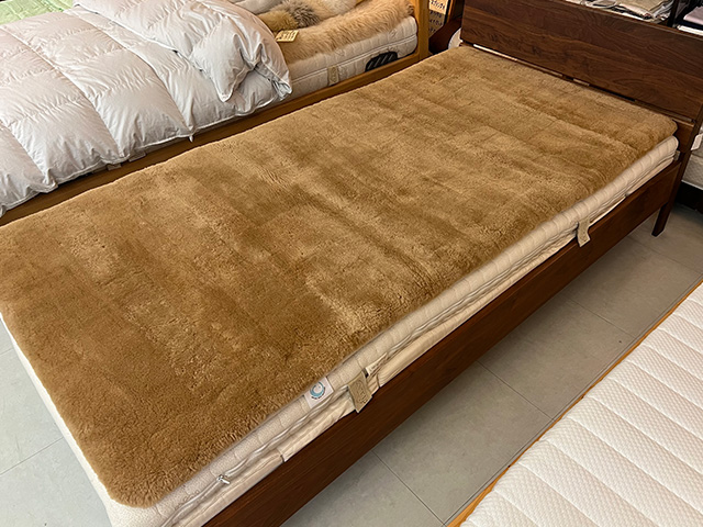 ムートンシーツをお手頃価格で快適な寝心地で！エントリードモデル 毛