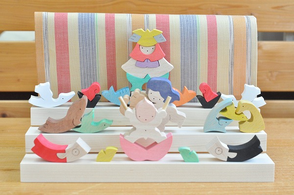 木のおもちゃHANA：木のひな人形、五月人形の専門店です