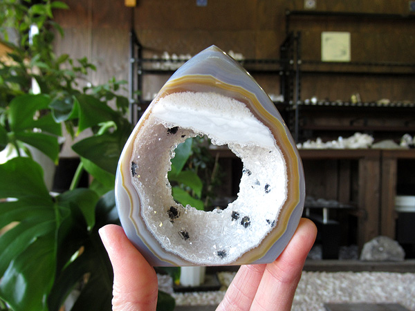 アメジスト×アゲート(瑪瑙) ジオード ポリッシュ | 天然石専門店【鬮石】