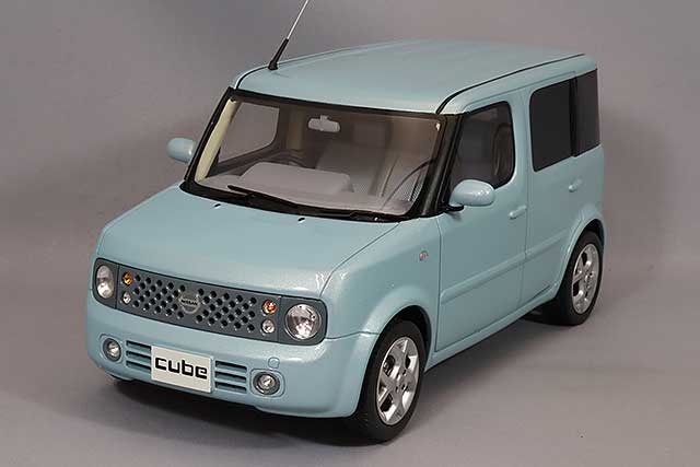 京商 samurai 1/18 日産 キューブ アクアミント