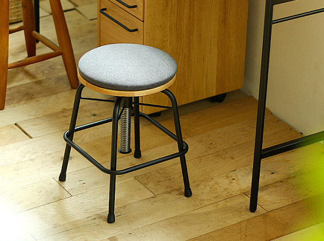 昇降式スツール Glam（グラム）｜北欧・ヴィンテージインテリア・家具