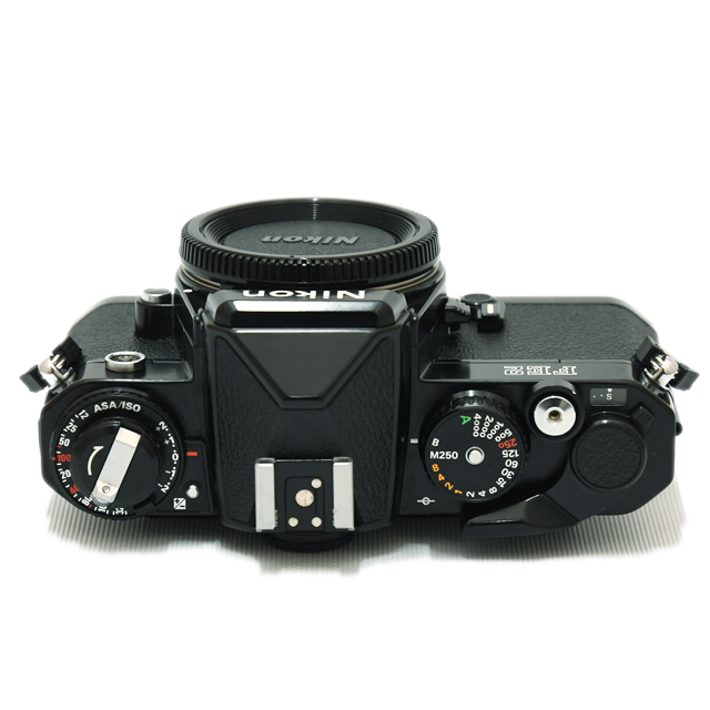 中古】フィルム一眼 ニコンFE2ブラック・データバックMF-16【AB】