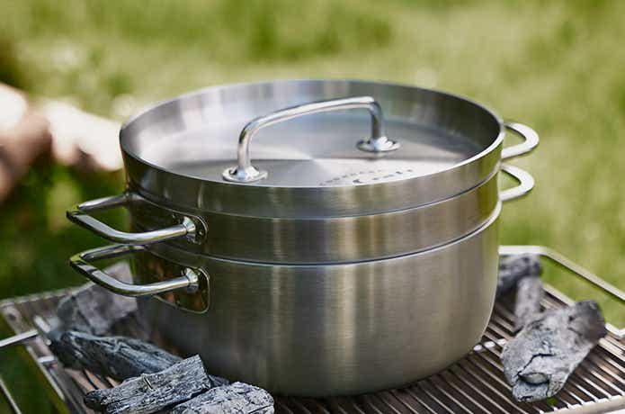 おうちのIHでもイケる！1つ2役の二段式ステンレスダッチオーブン登場