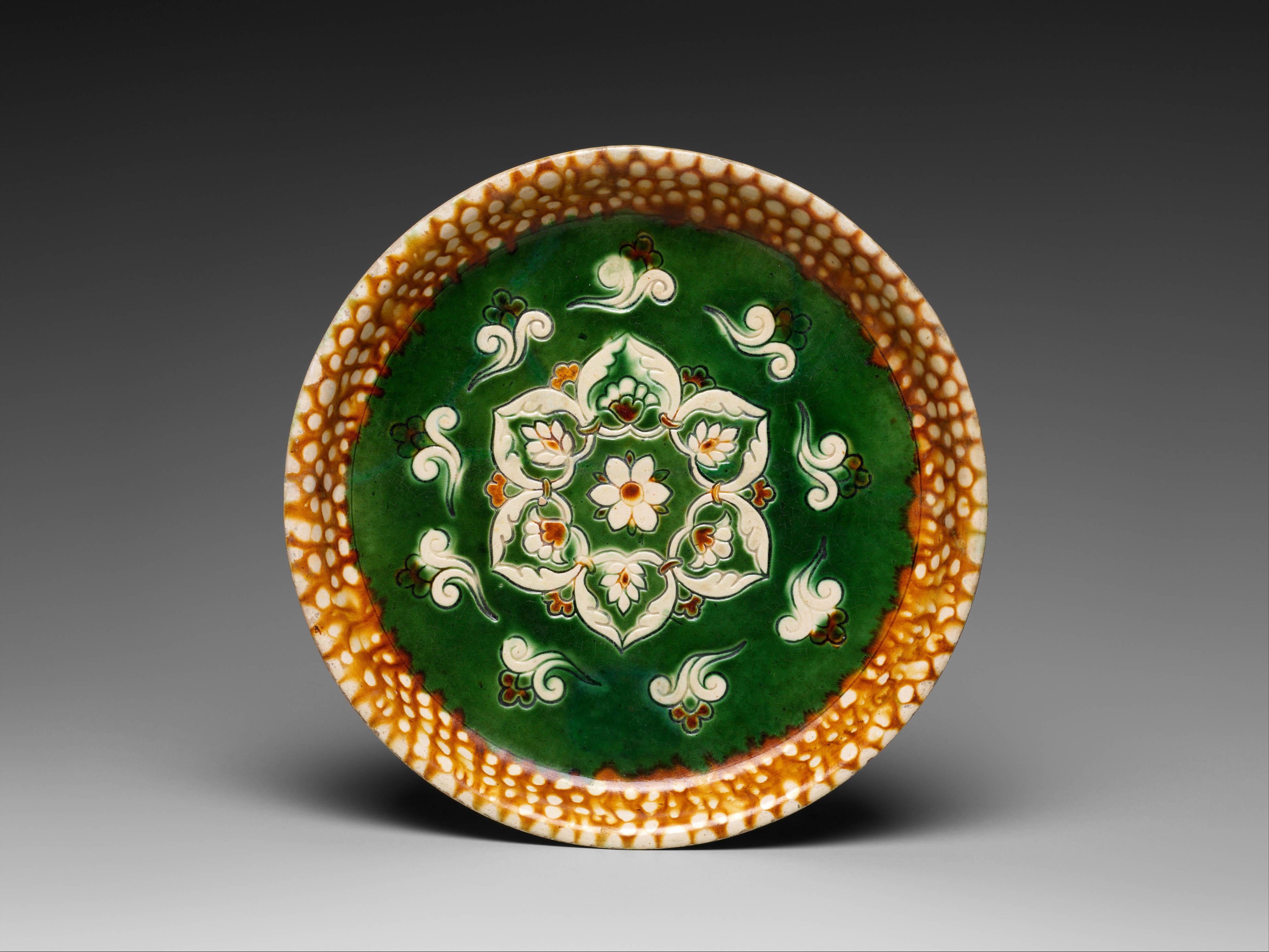 Tray - China - Tang dynasty (618–907) - The Metropolitan Museum of Art