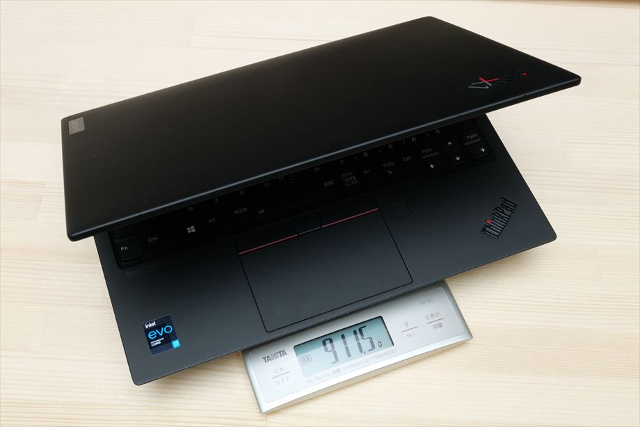 PC-Webzine - ThinkPadシリーズで初めて1kgを切った13型ノートPC