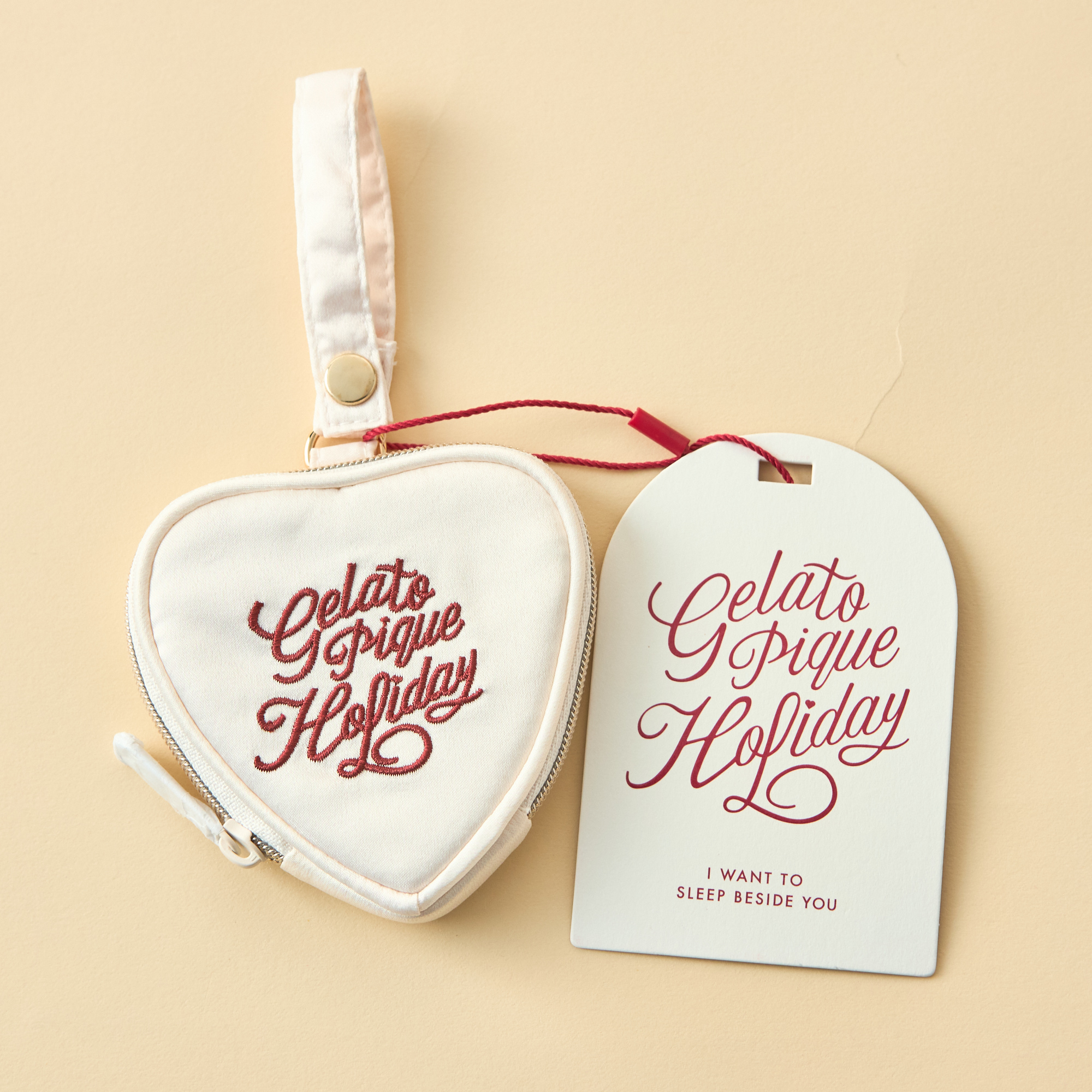 WOMEN】【HOLIDAY】ハートミニポーチ＆ロゴハンカチセット | gelato