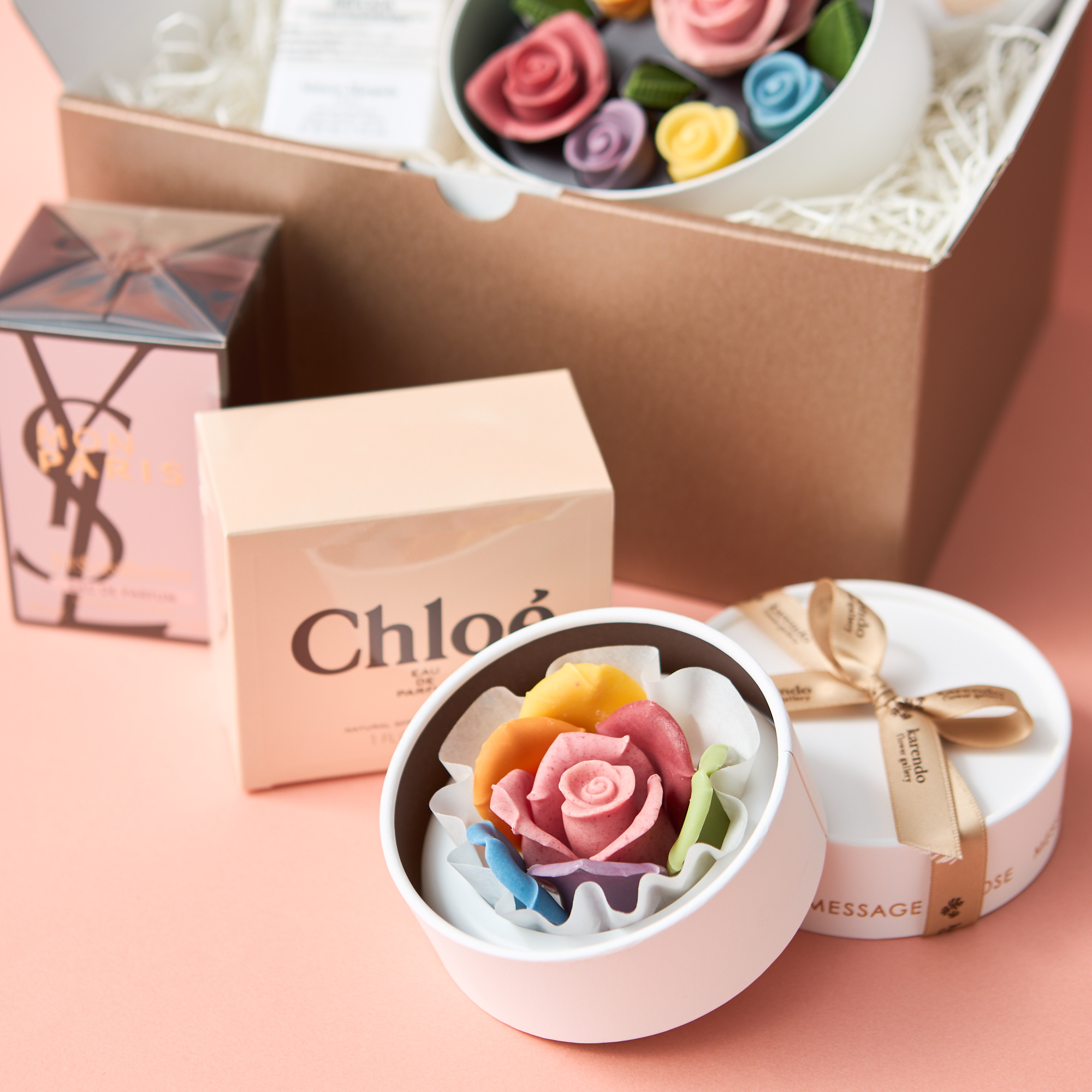 ギフトBOX付】選べるブランド香水＆お花のチョコレートセット