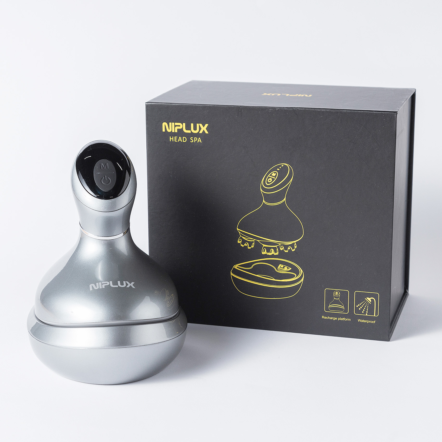 ボディ・フェイスケア NIPLUX NECK PREMS NIPLUX公式店】NECK PREMS│EMSと温熱で首の違和感にアプローチ