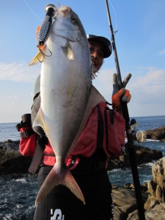 RAGING BULL 100XR－1 （ベイト仕様） | UZU fishing trip