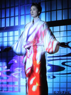 女信長」天海祐希！会見フォトギャラリー｜シネマトゥデイ