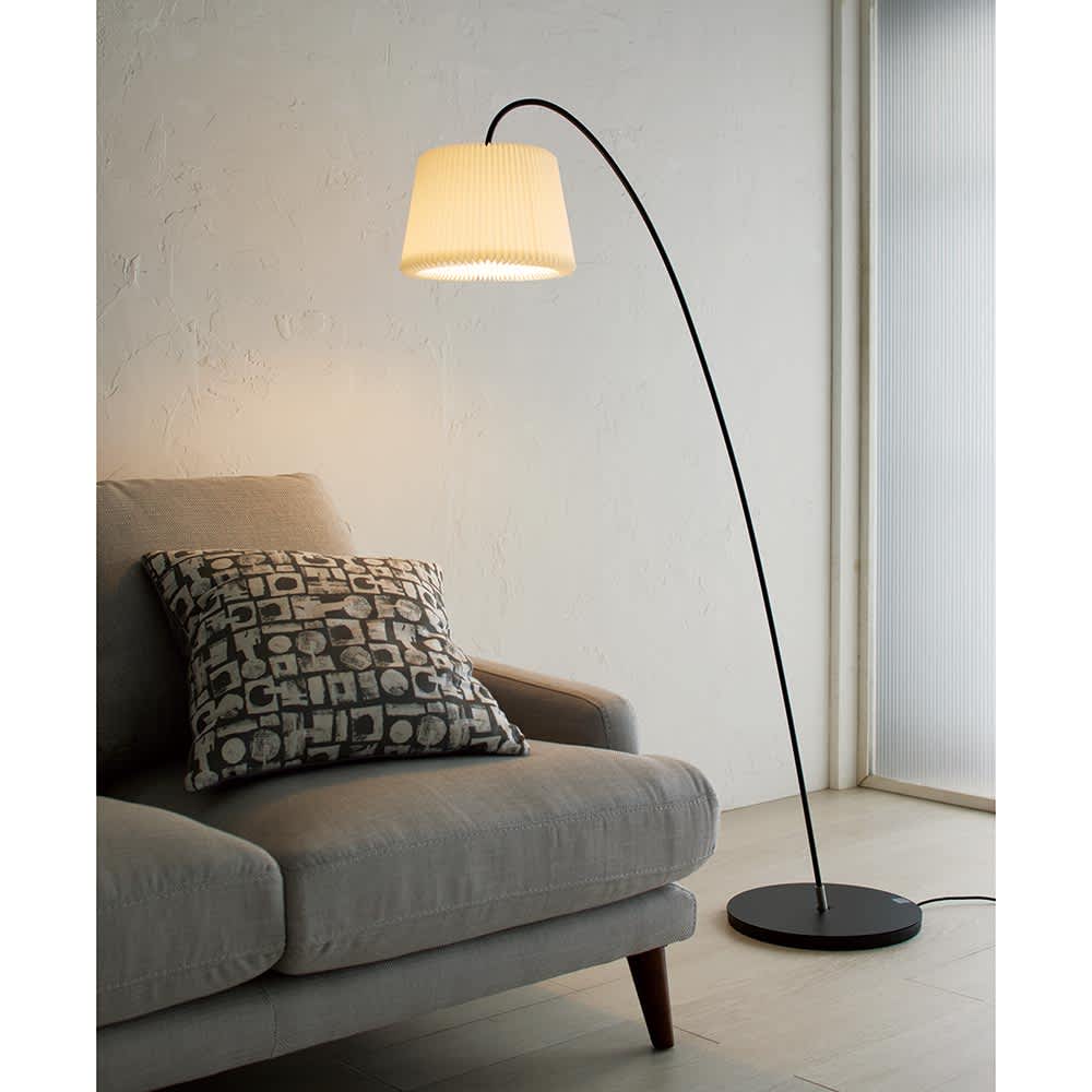 SNOWDROP フロアランプ ［LE KLINT・レ クリント／デザイン：ハリット