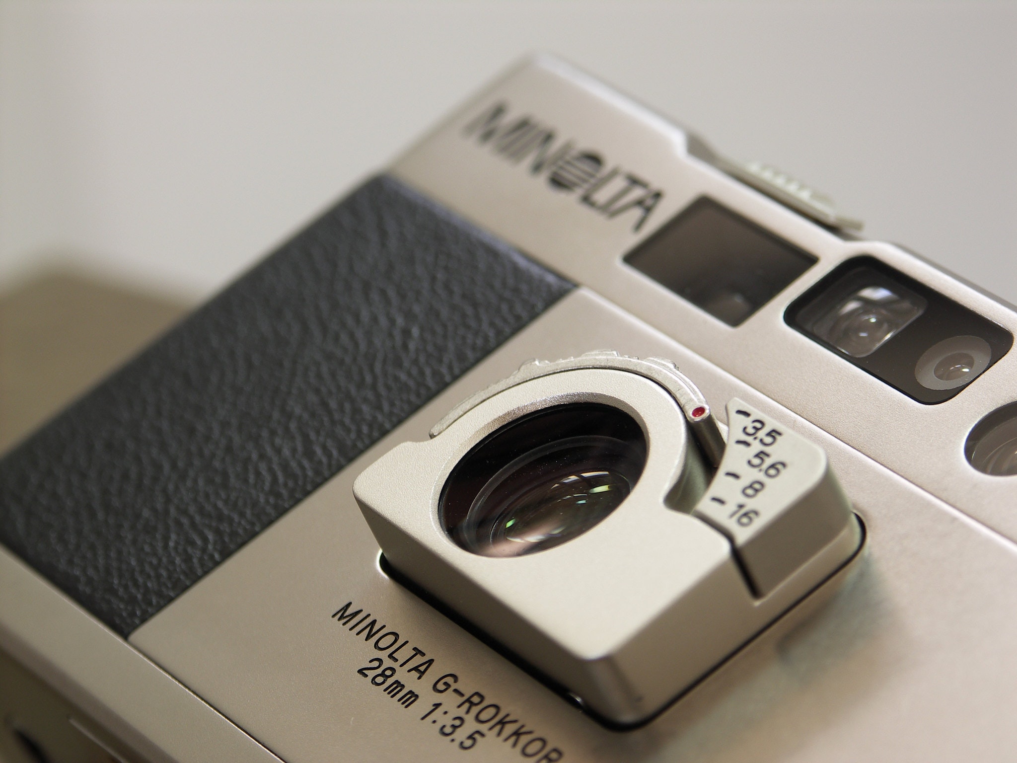 MINOLTA TC-1を徹底解説。作例から中古価格・使い方まで | ONE SCENE