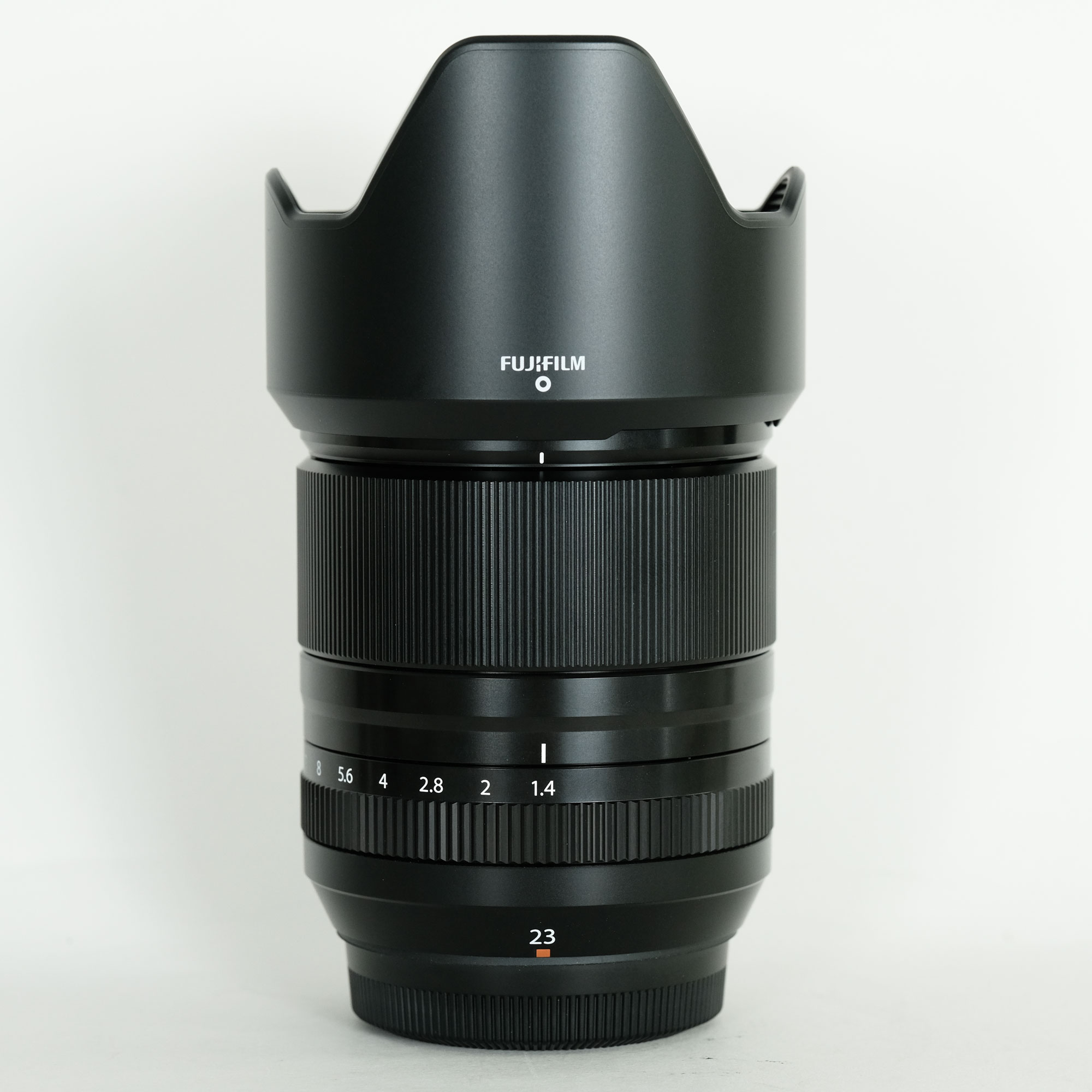 FUJIFILM XF23mmF1.4 R LM WRを徹底解説。愛用者レビュー・作例付き